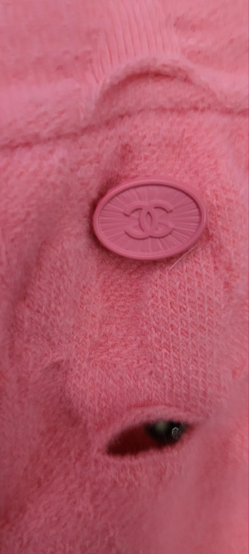 Chanel Iconic Supermarket Pink Suit Sz.36/38 5