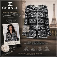 CHANEL Iconic Tweed Jacket with Braided Trim & CC Buttons 40 FR