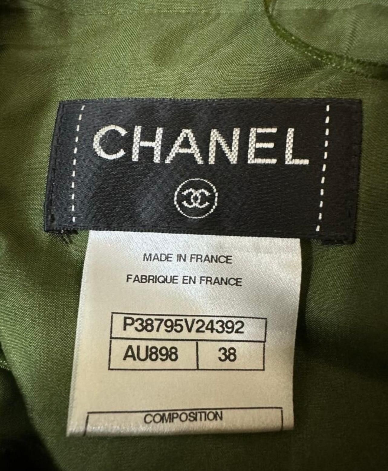 Chanel Iconic Tweed Suit Shanghai Collection 6