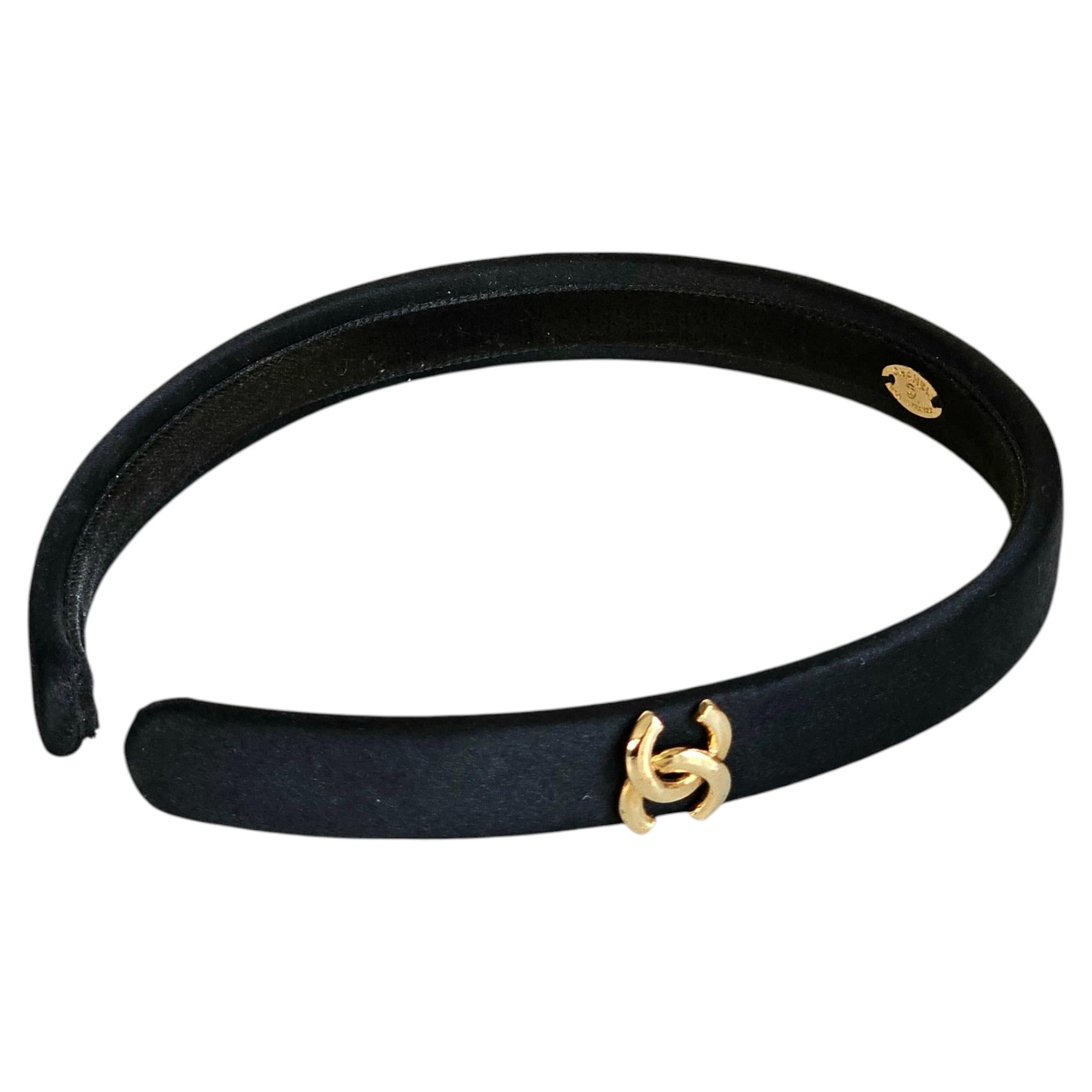 Chanel Iconic Vintage classic Satin CC logo Headband nero e oro