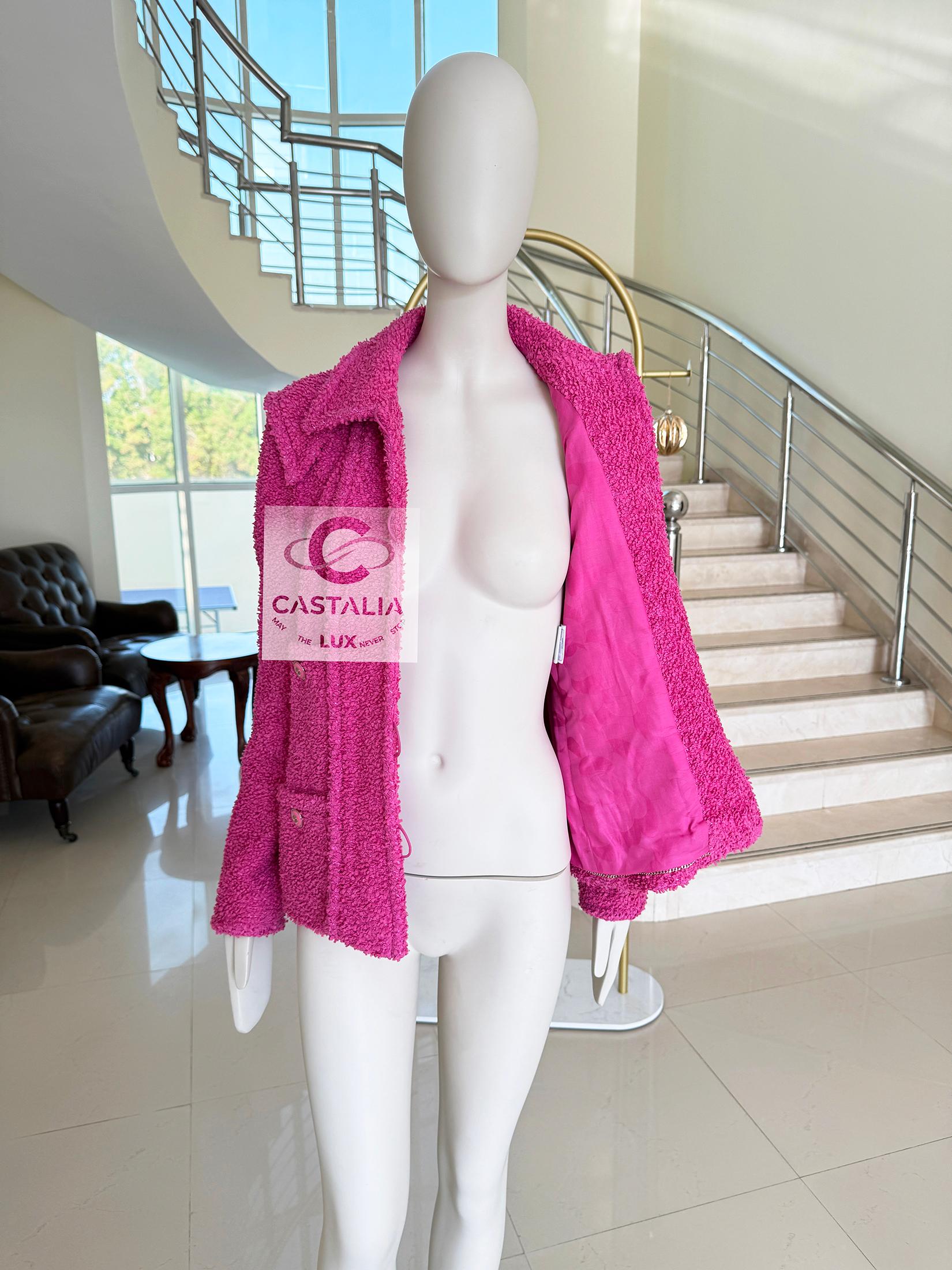 Chanel Iconic Vittoria Ceretti Style Fuchsia Tweed Jacket 38 FR For Sale 12