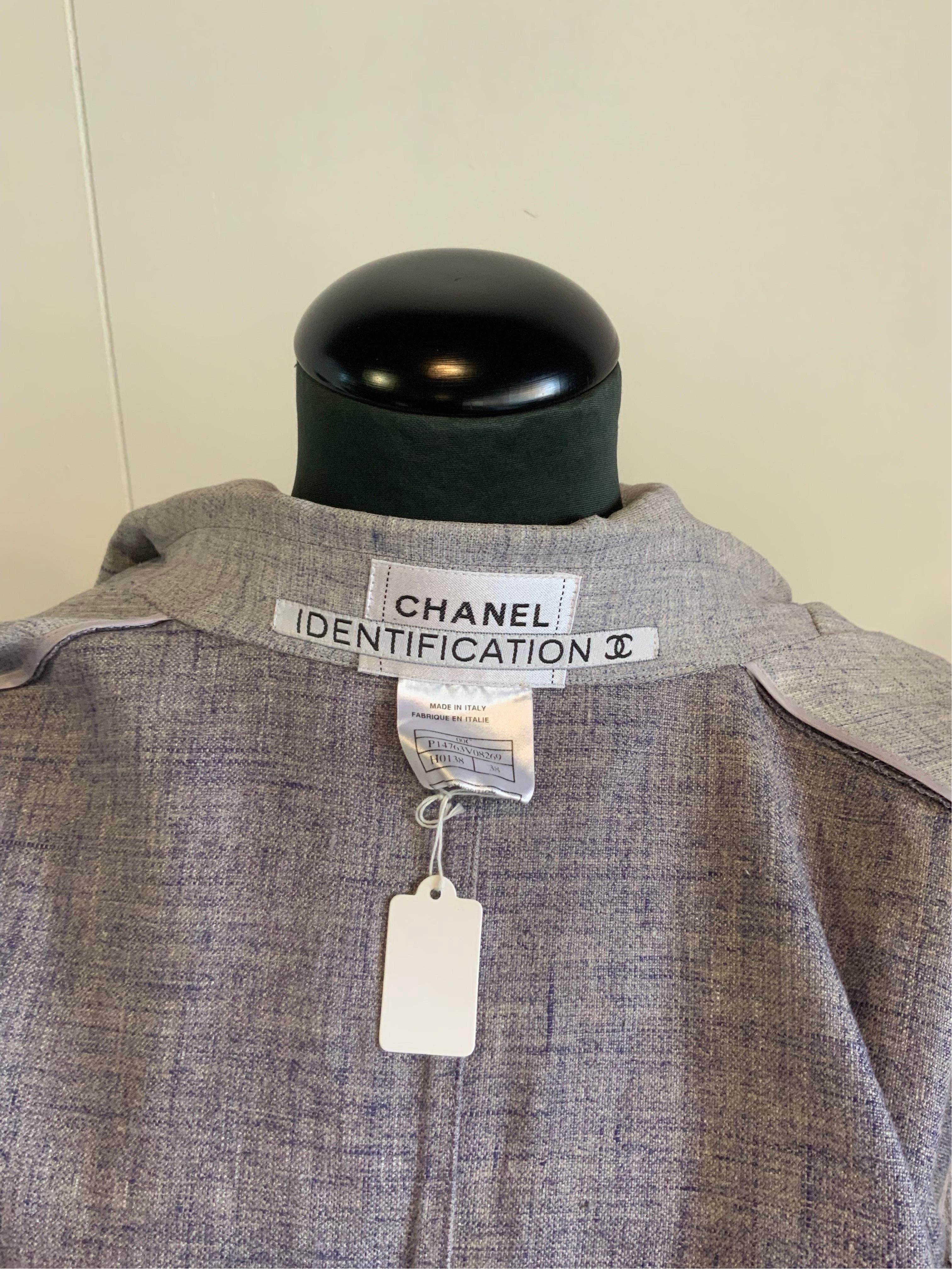 Chanel Identification linen Grey Trench Coat For Sale 1