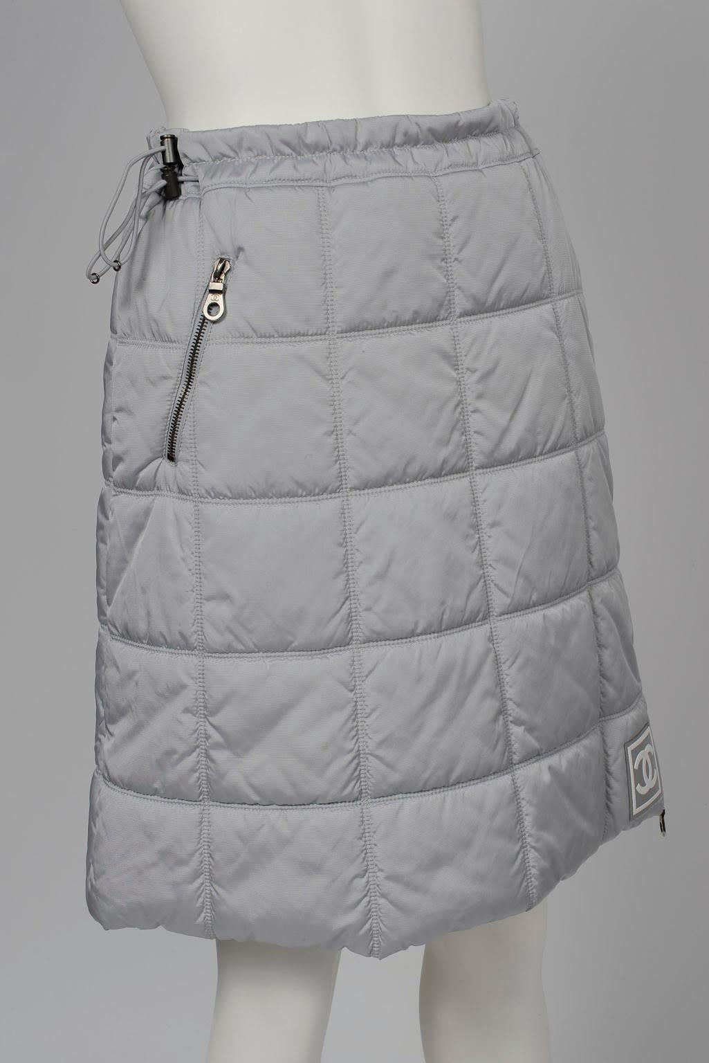 Chanel Identification Runway Quilted Puffer Skirt Suit, Fall-Winter 2000 5