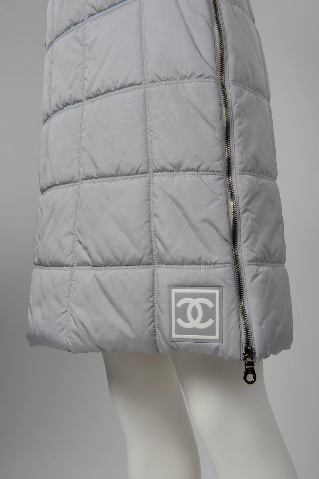 Chanel Identification Runway Quilted Puffer Skirt Suit, Fall-Winter 2000 7