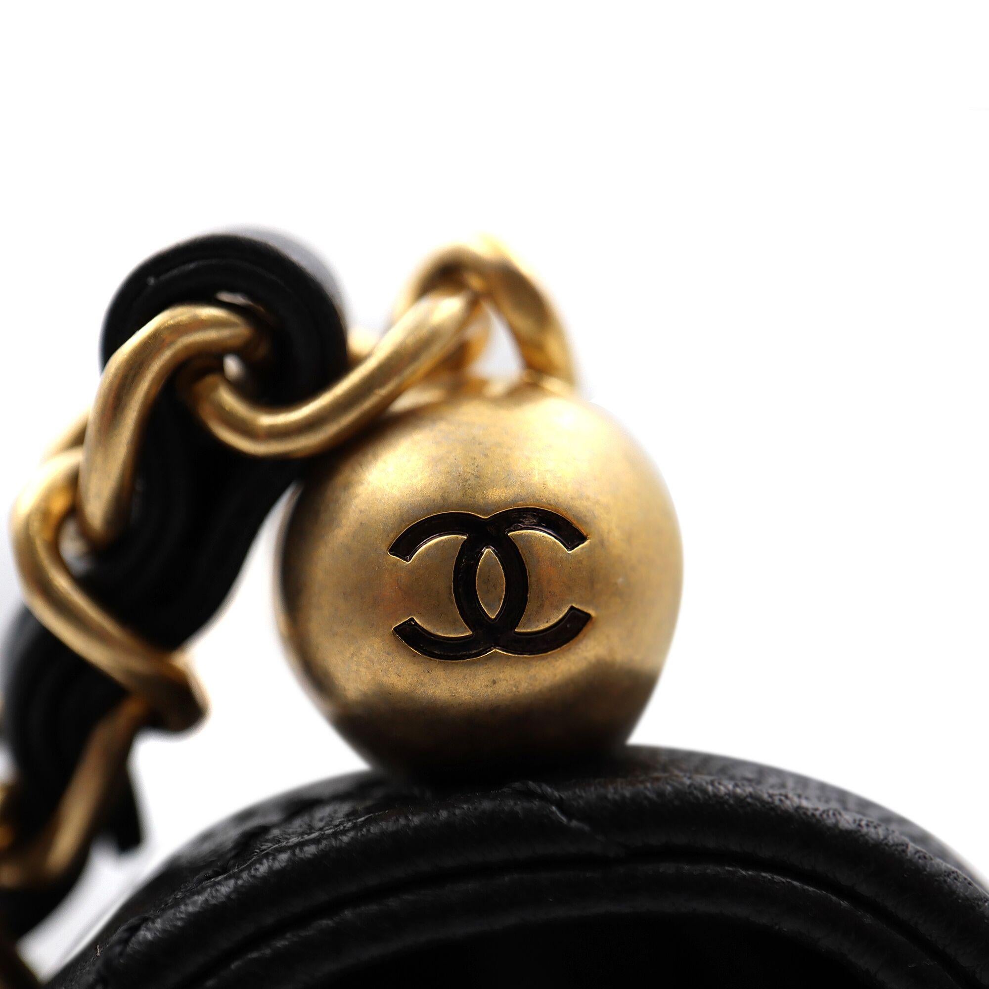 Chanel Imitation Black Goatskin Pearls & Gold-Tone Metal Flap Bag AS0584  2