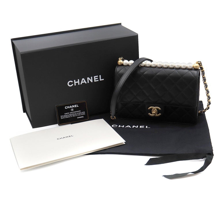 Chanel Imitation Black Goatskin Pearls & Gold-Tone Metal Flap Bag AS0584