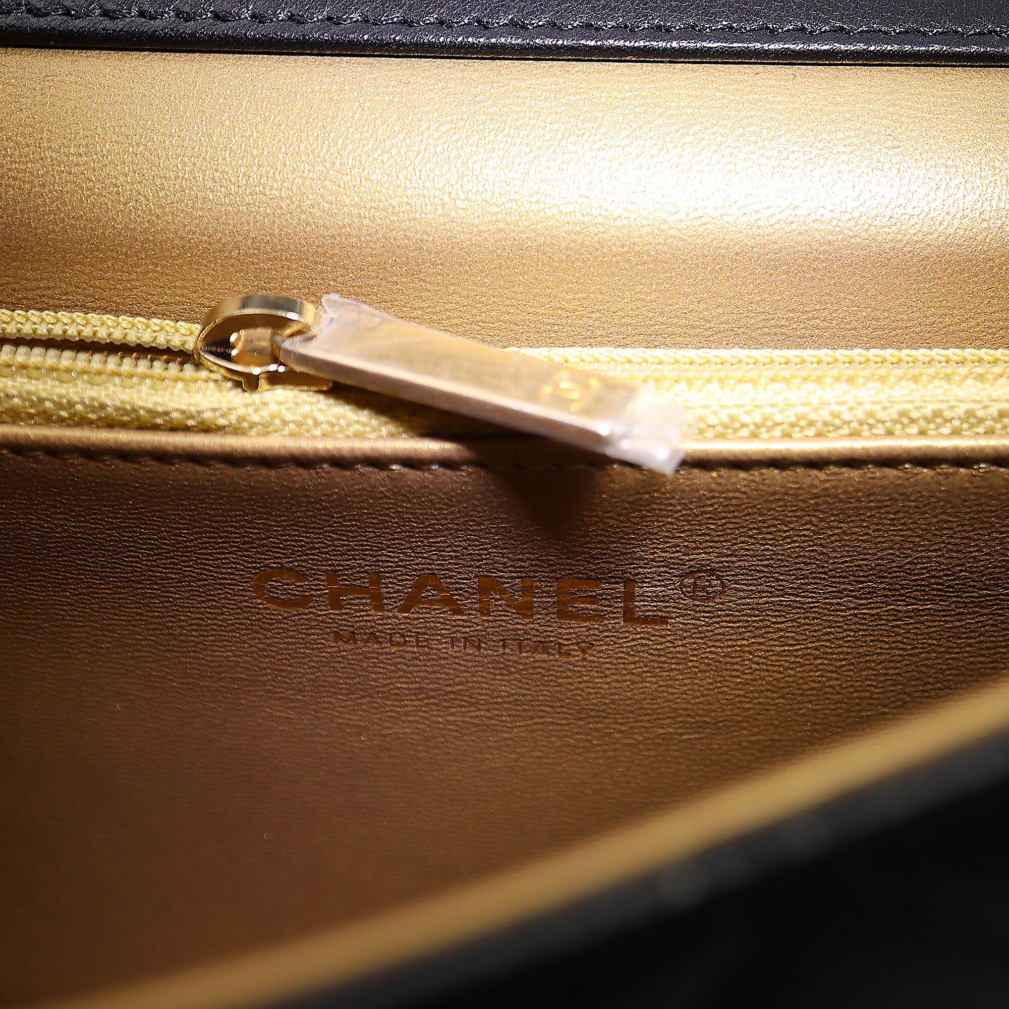 Women's Chanel Imitation Black Goatskin Pearls & Gold-Tone Metal Flap Bag AS0584 