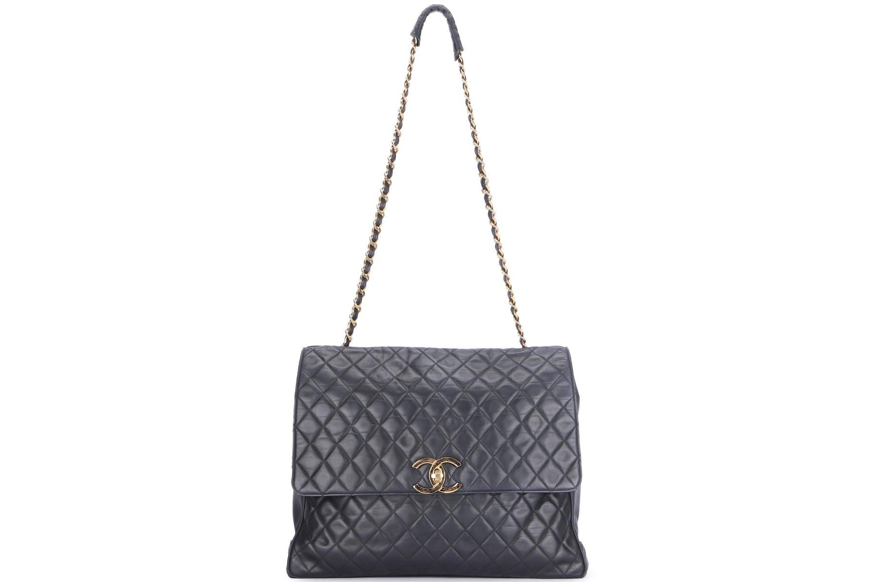 Women's or Men's Chanel In The Classic Flap Vintage Large Business Shoulder Briefcase Black Bag For Sale