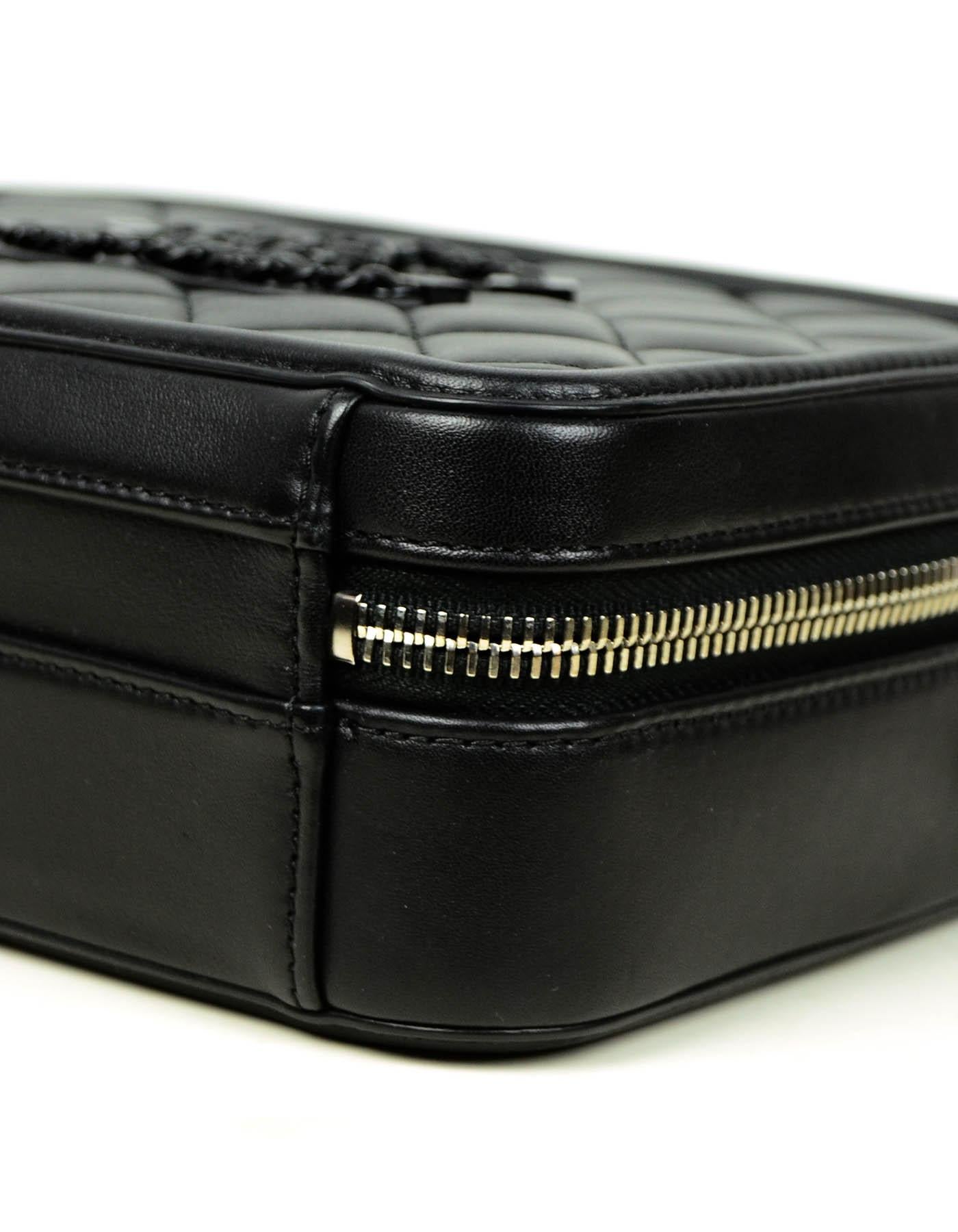 Chanel Incognito SO SCHWARZ Kleine CC Filigrane Waschtischtasche Damen