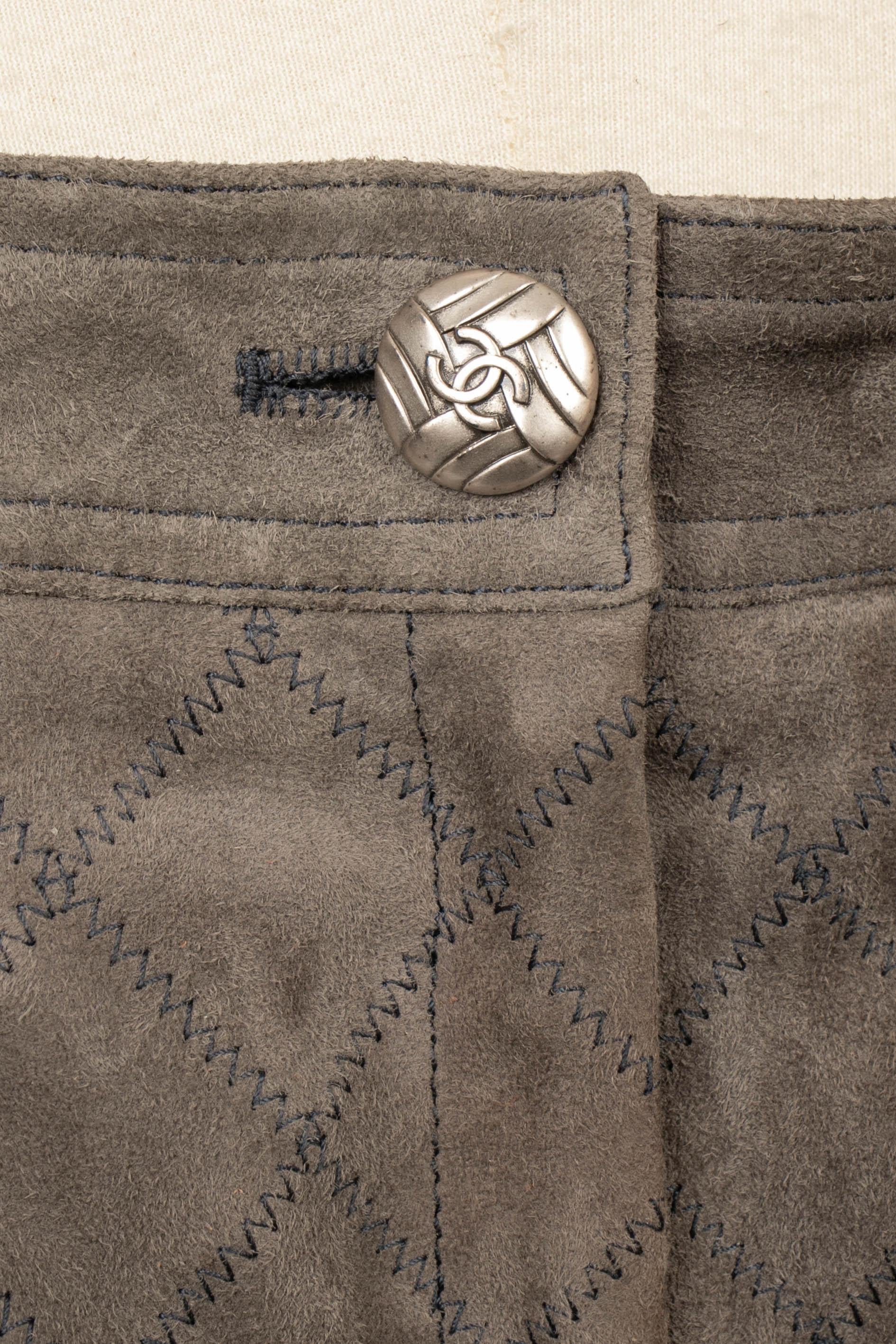 Chanel - Pantalon en cuir à pinces en vente 1