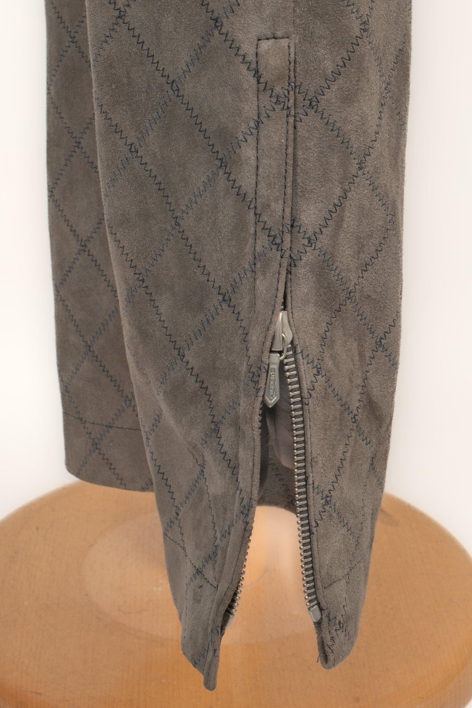 Chanel - Pantalon en cuir à pinces en vente 2