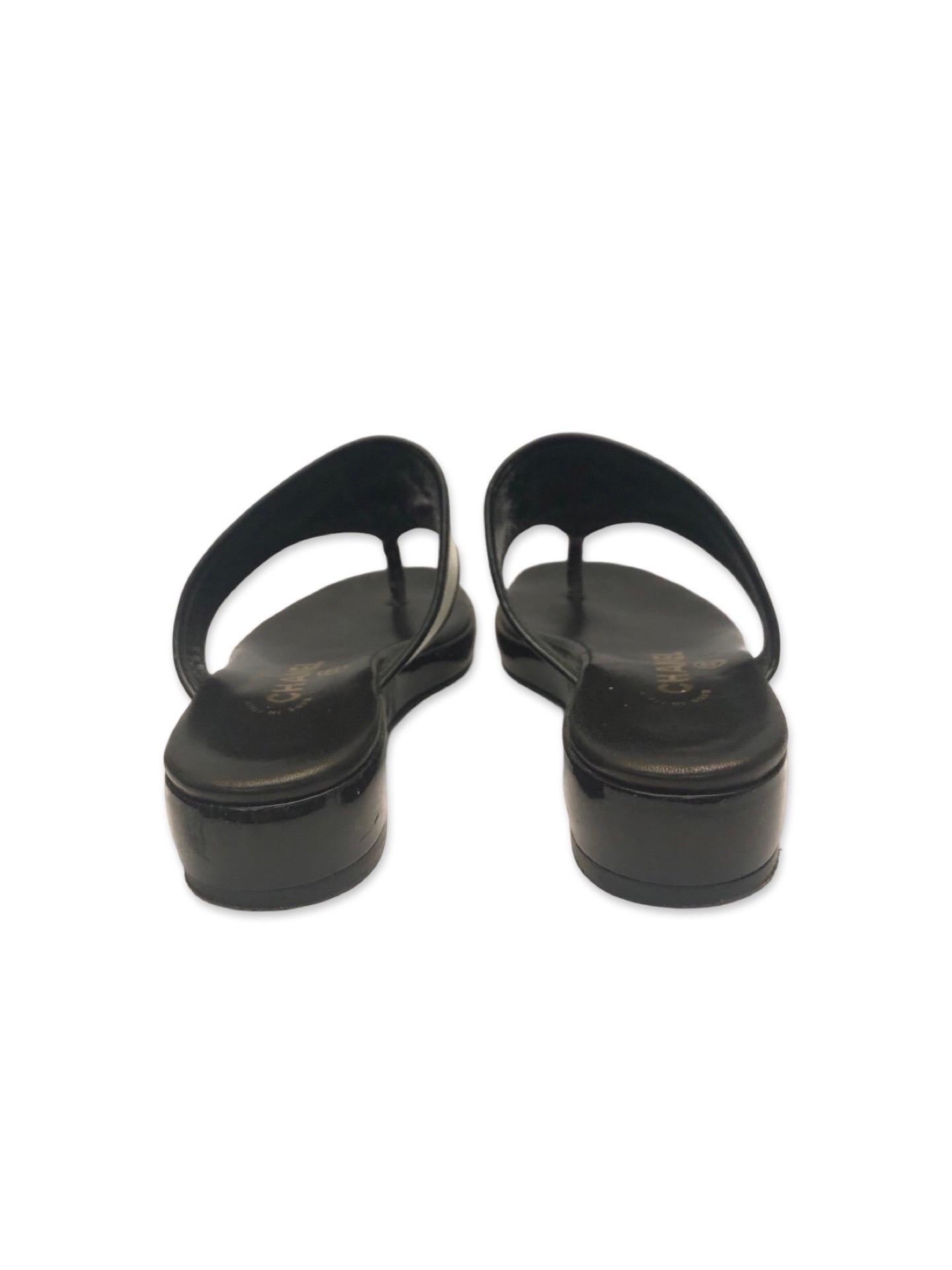 Black Chanel interlocking CC black and white sandals