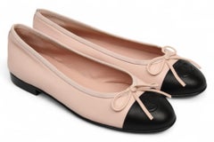 Chanel Interlocking CC Logo Leather Ballet Flats