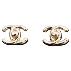 Chanel Gold Interlocking CC Earrings 