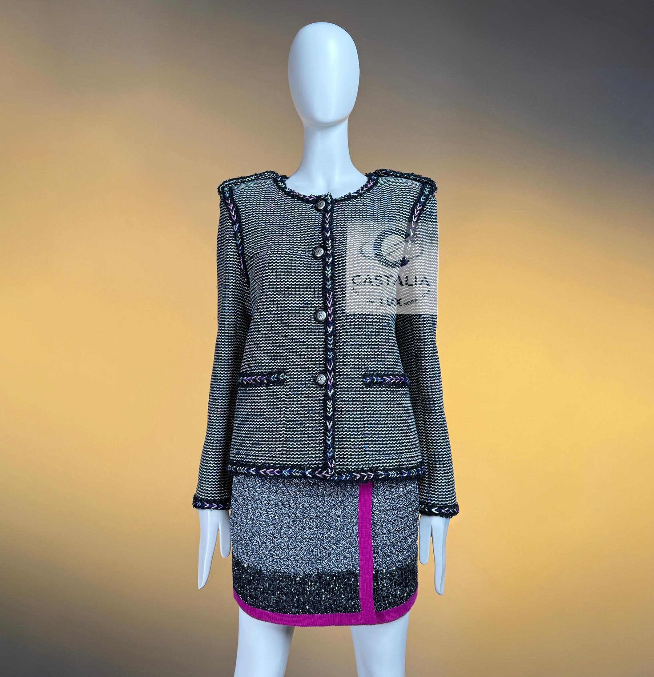 Women's or Men's CHANEL Iridescent Black Lesage Tweed Jacket 42 FR For Sale