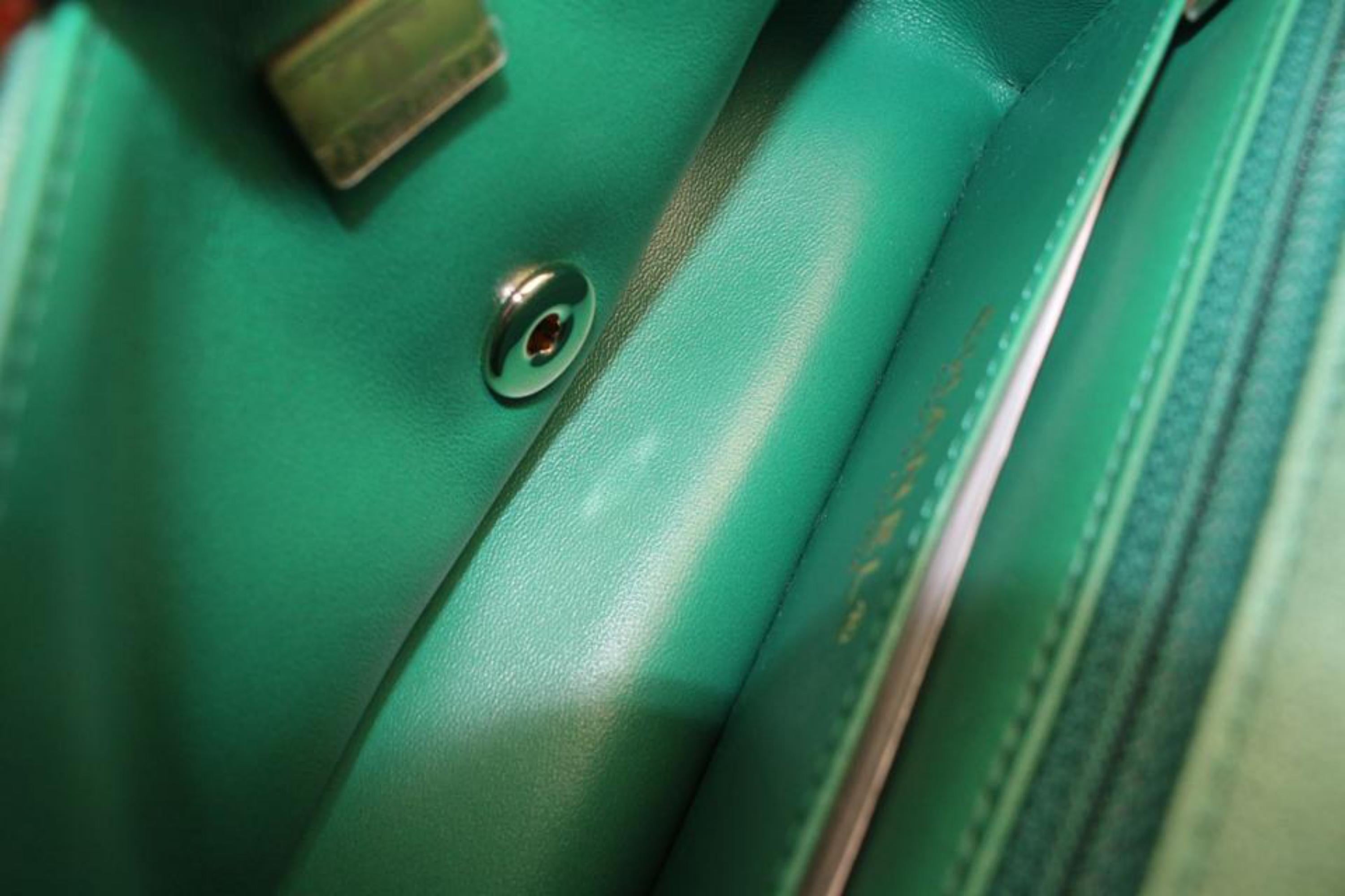 Chanel Iridescent Emerald Green Lambskin Classic Mini Flap GHW 3cz712s 3