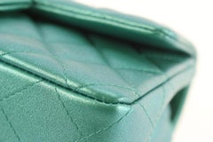 Chanel Iridescent Emerald Green Lambskin Classic Mini Flap GHW 3cz712s