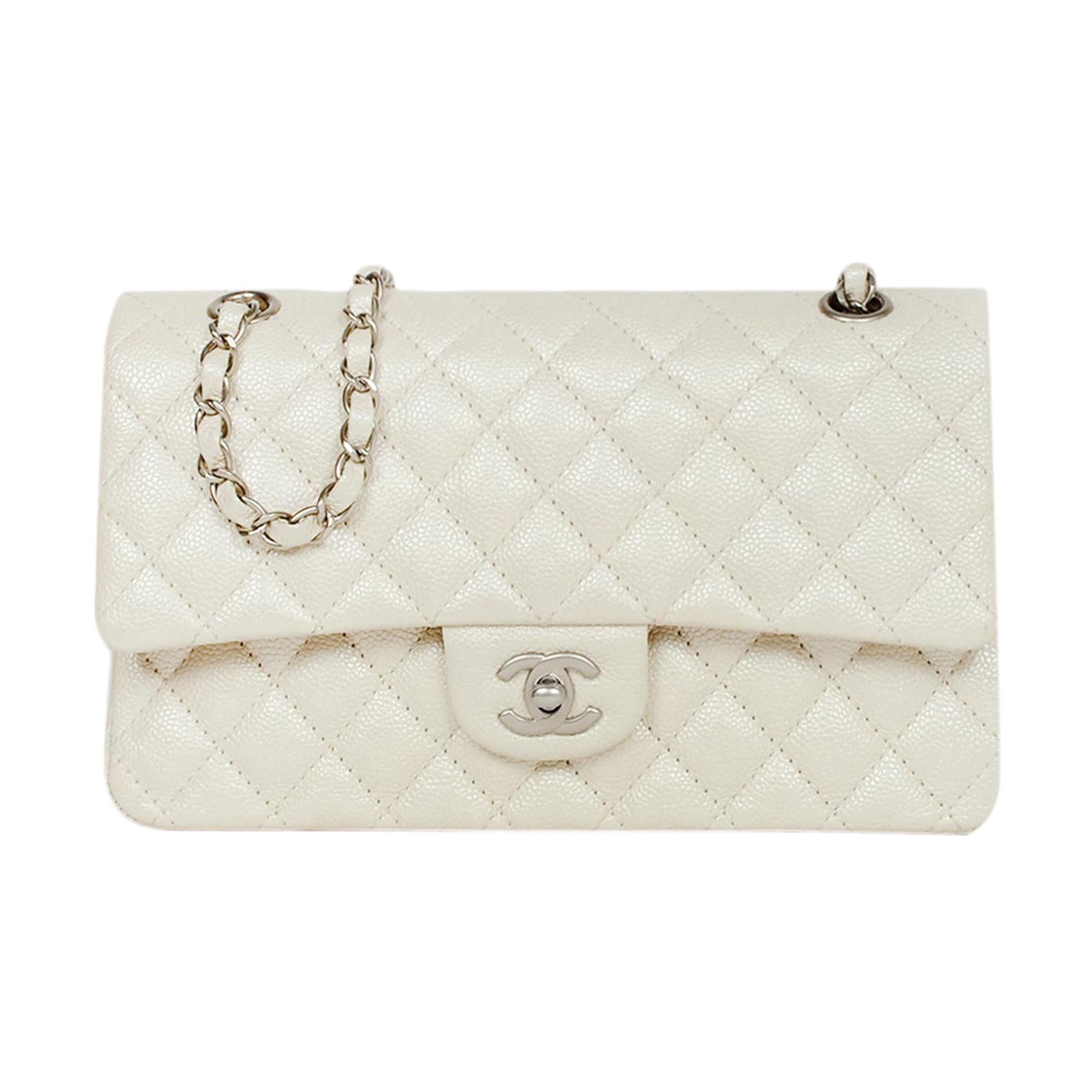 Chanel Iridescent Pearl Off-White Caviar Leather Quilted Medium 10 Classic  Bag For Sale at 1stDibs