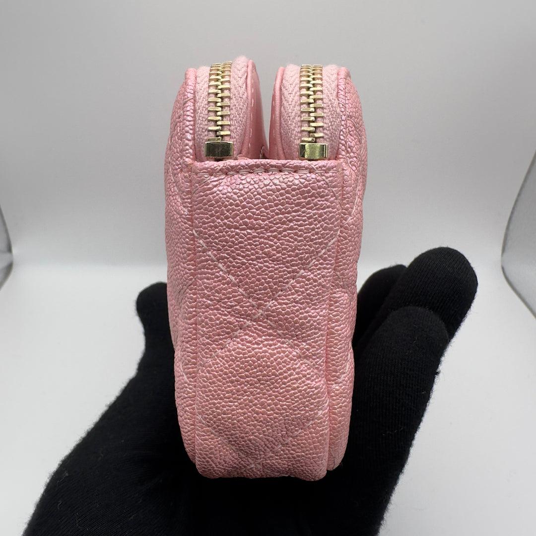 Chanel Iridescent Pearly Pink Caviar Phone Clutch on Chain Detachable Strap Ligh For Sale 1