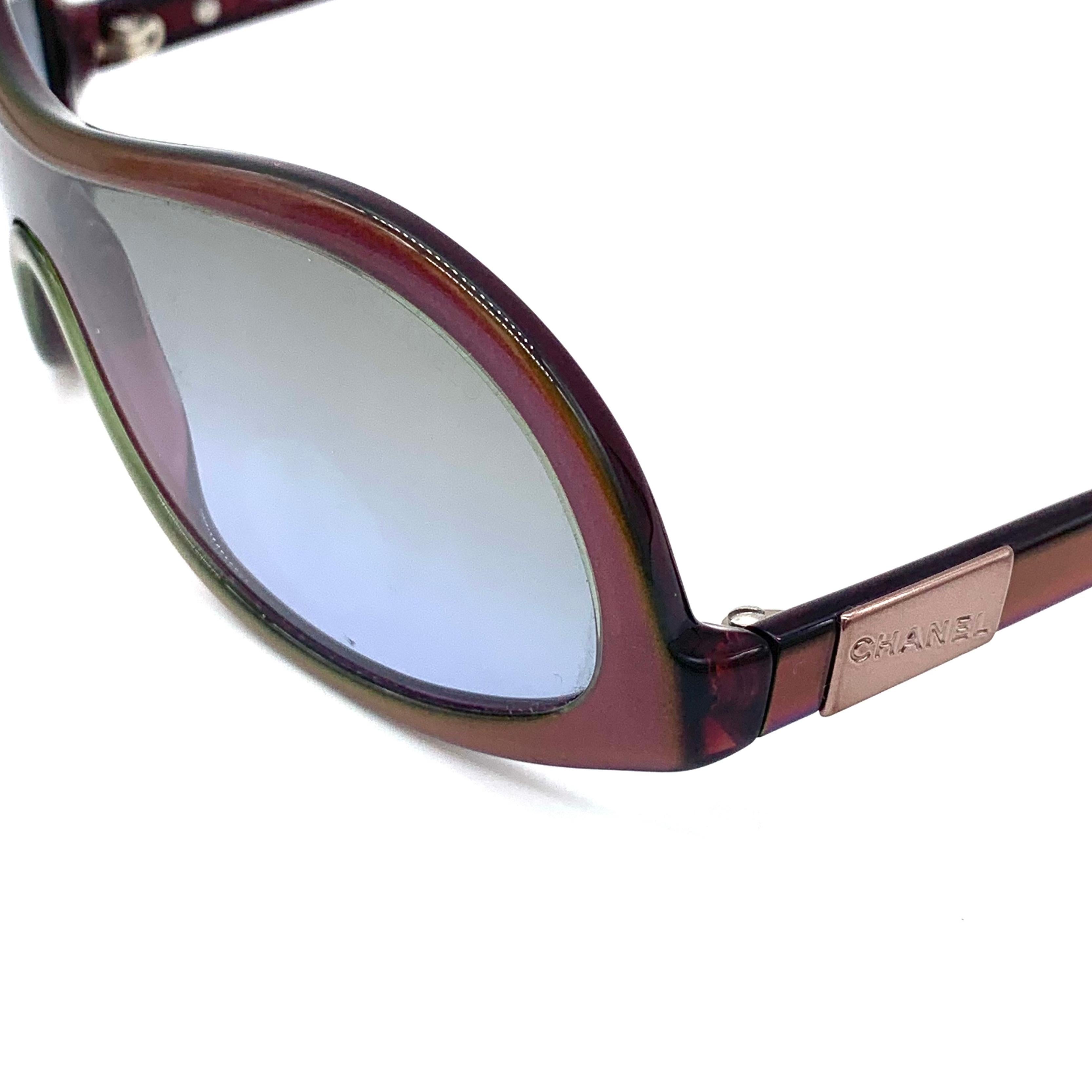 Women's Chanel Iridescent Sunglasses  For Sale