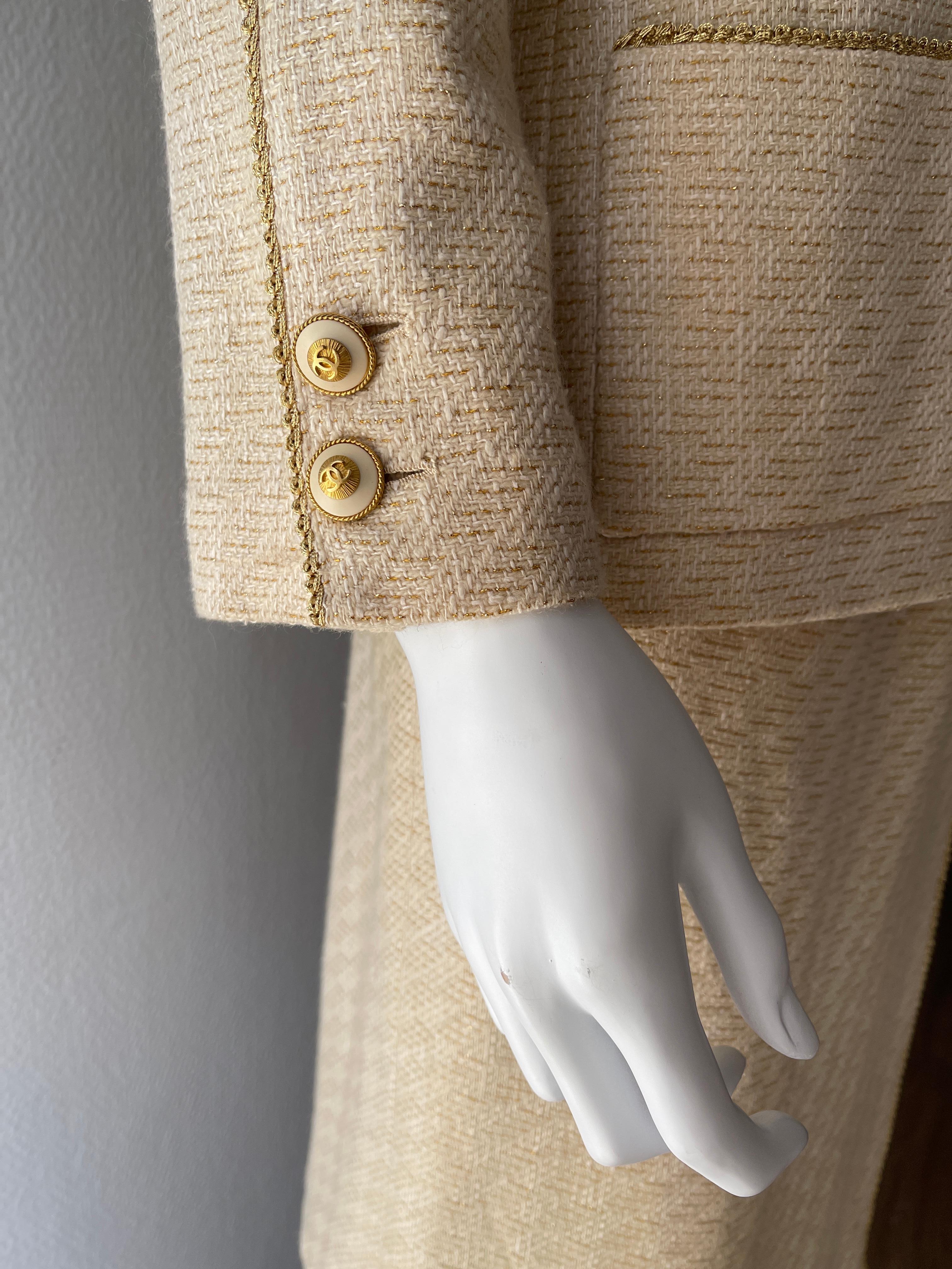 Brown Vintage Chanel Tweed Skirt Suit 2pieces Set Ivory and Gold 