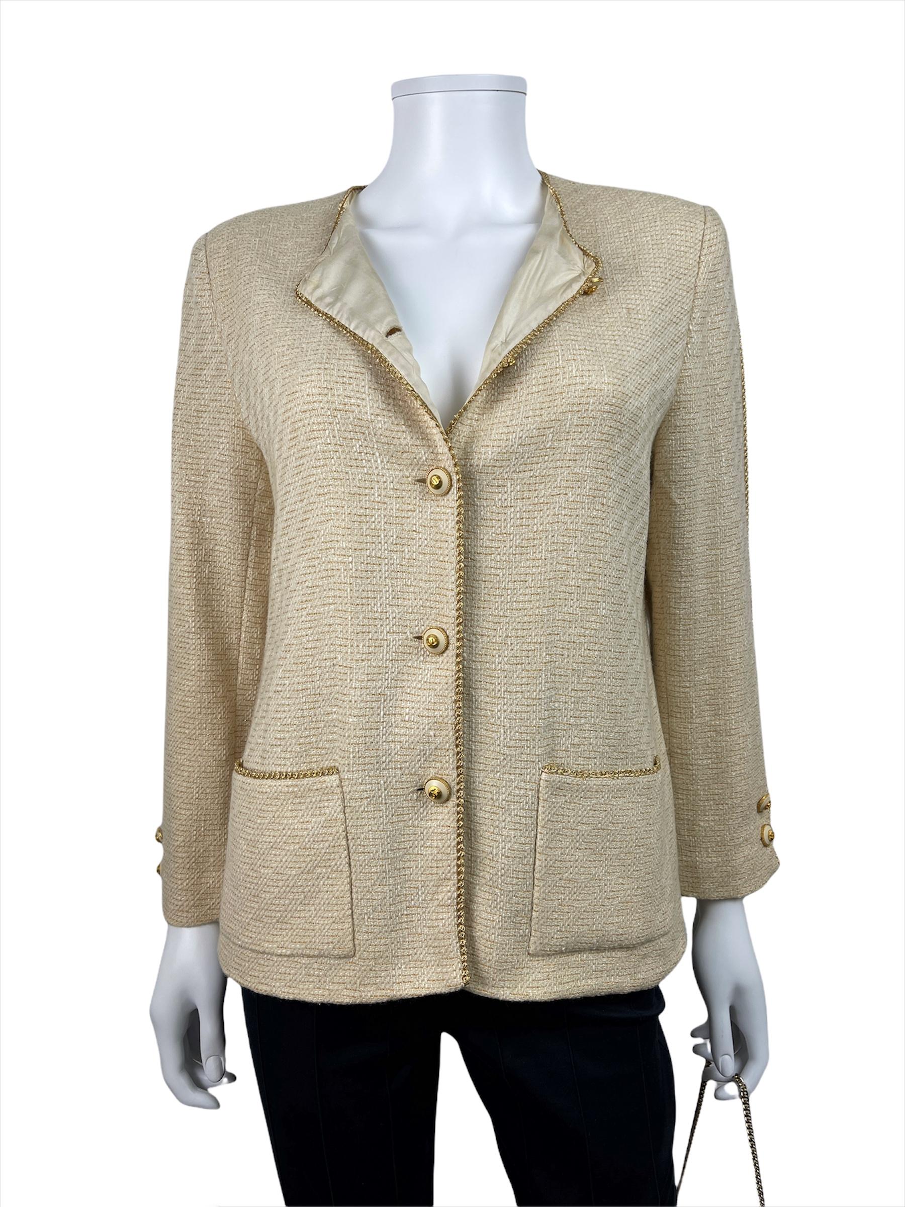 Vintage Chanel Tweed Skirt Suit 2pieces Set Ivory and Gold 