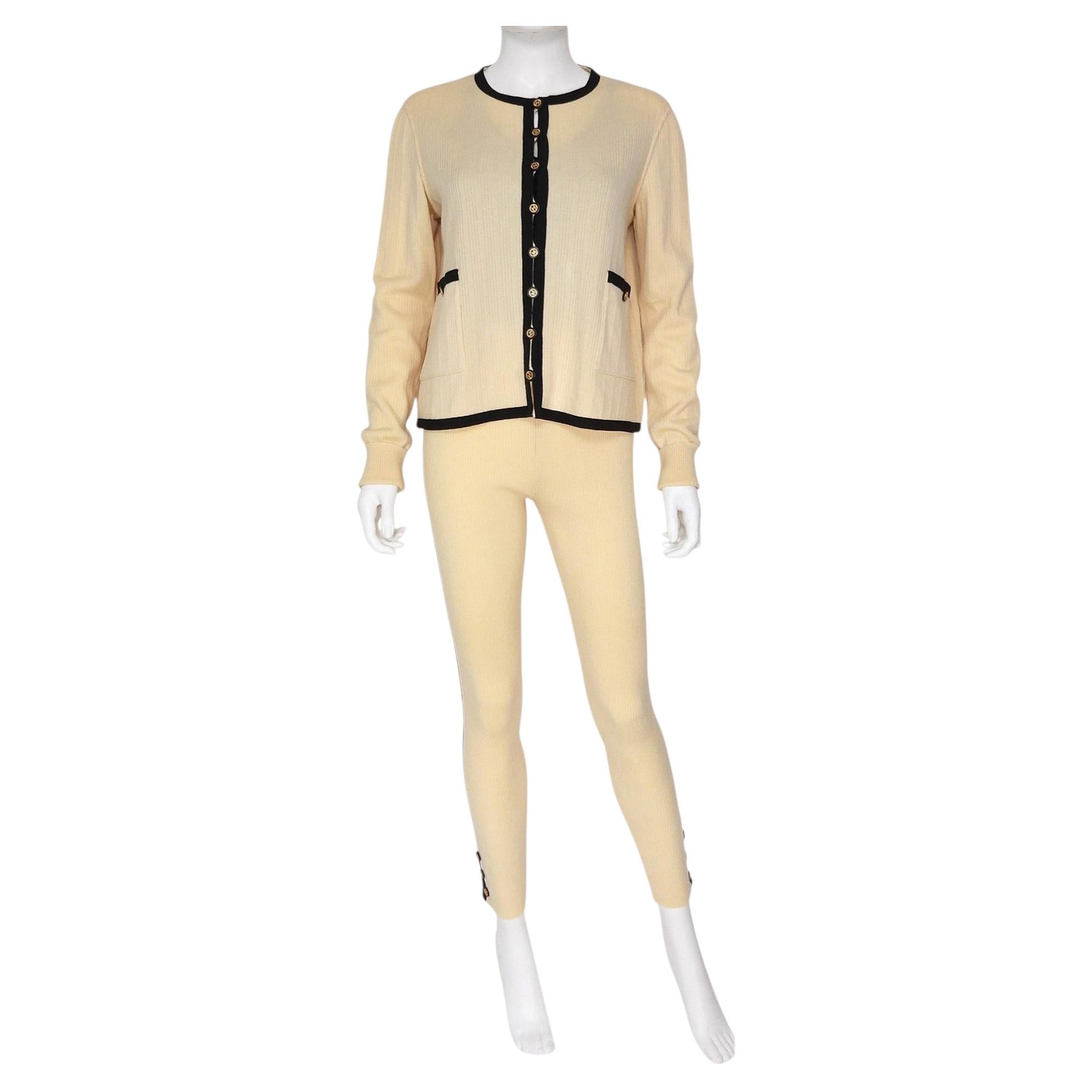 Pre-owned Chanel Ivory Black Aw 1991 Vintage Rib Wool Knit Cardigan And Leggings Set - 40 In White