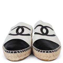 CHANEL ivory & black leather 18C GREECE ESPADRILLES Mules Shoes 39 fit 38.5