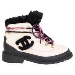 Used CHANEL ivory leather 2020 SHEARLING LINED LACE UP Boots Shoes 37.5 20A