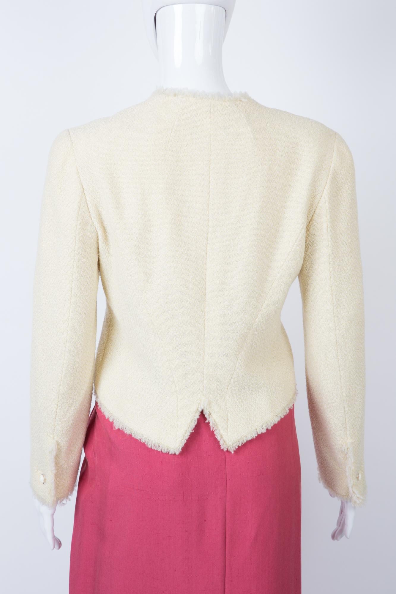 Chanel Ivory Lurex Tweed Boucle Jacket 2000s Croisiere In Excellent Condition In Paris, FR