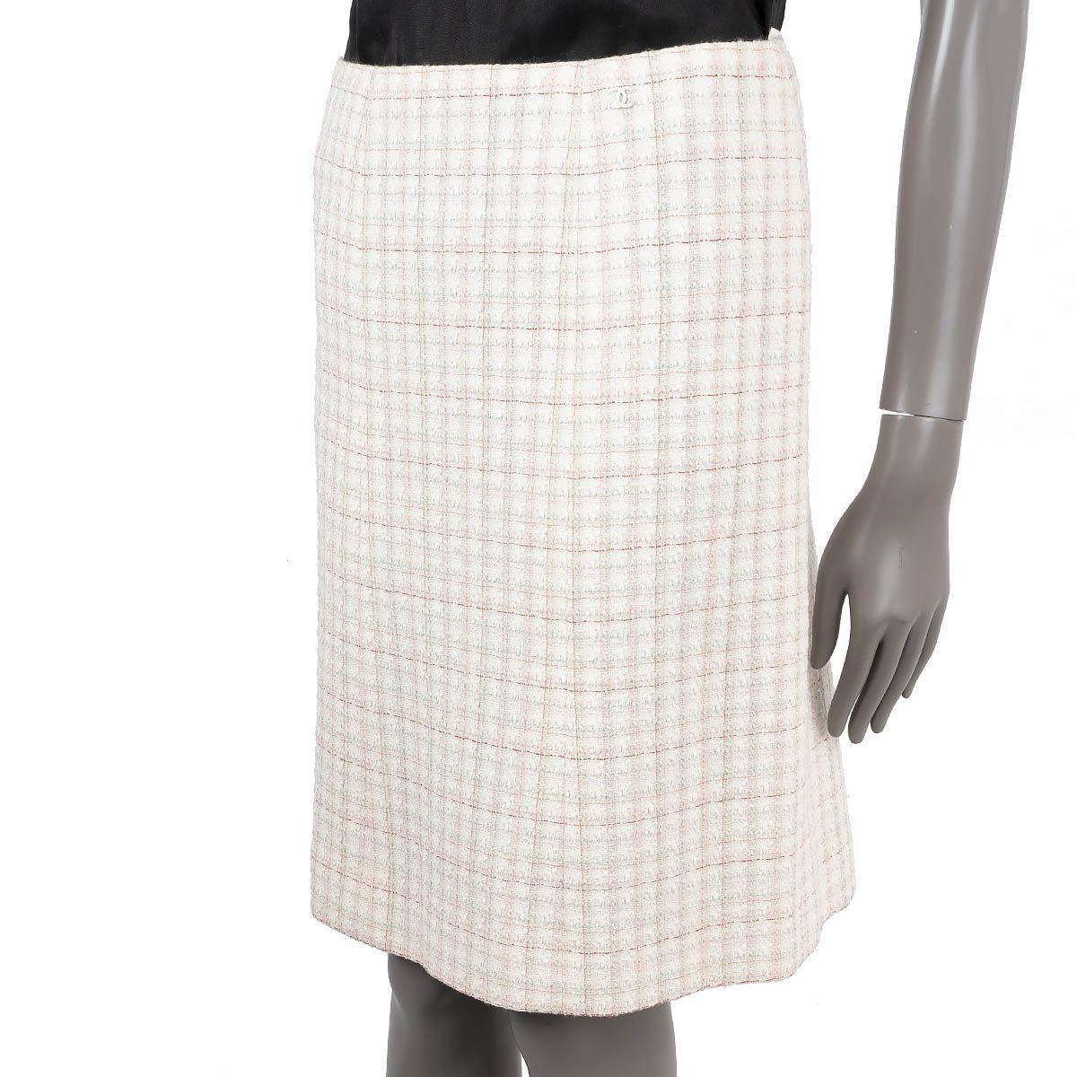 Women's CHANEL ivory & multicolor wool blend 2004 04C TWEED Skirt 38 S For Sale