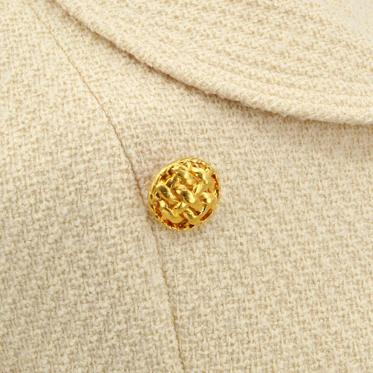 CHANEL Tweed marfil  Chaqueta blazer negra con logotipo 