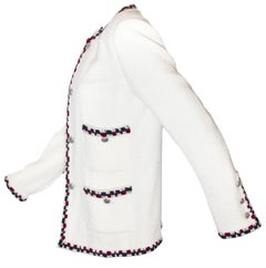 Chanel Ivory Tweed Jacket with Crochet Red and Blue Yarn Trim 46 EU