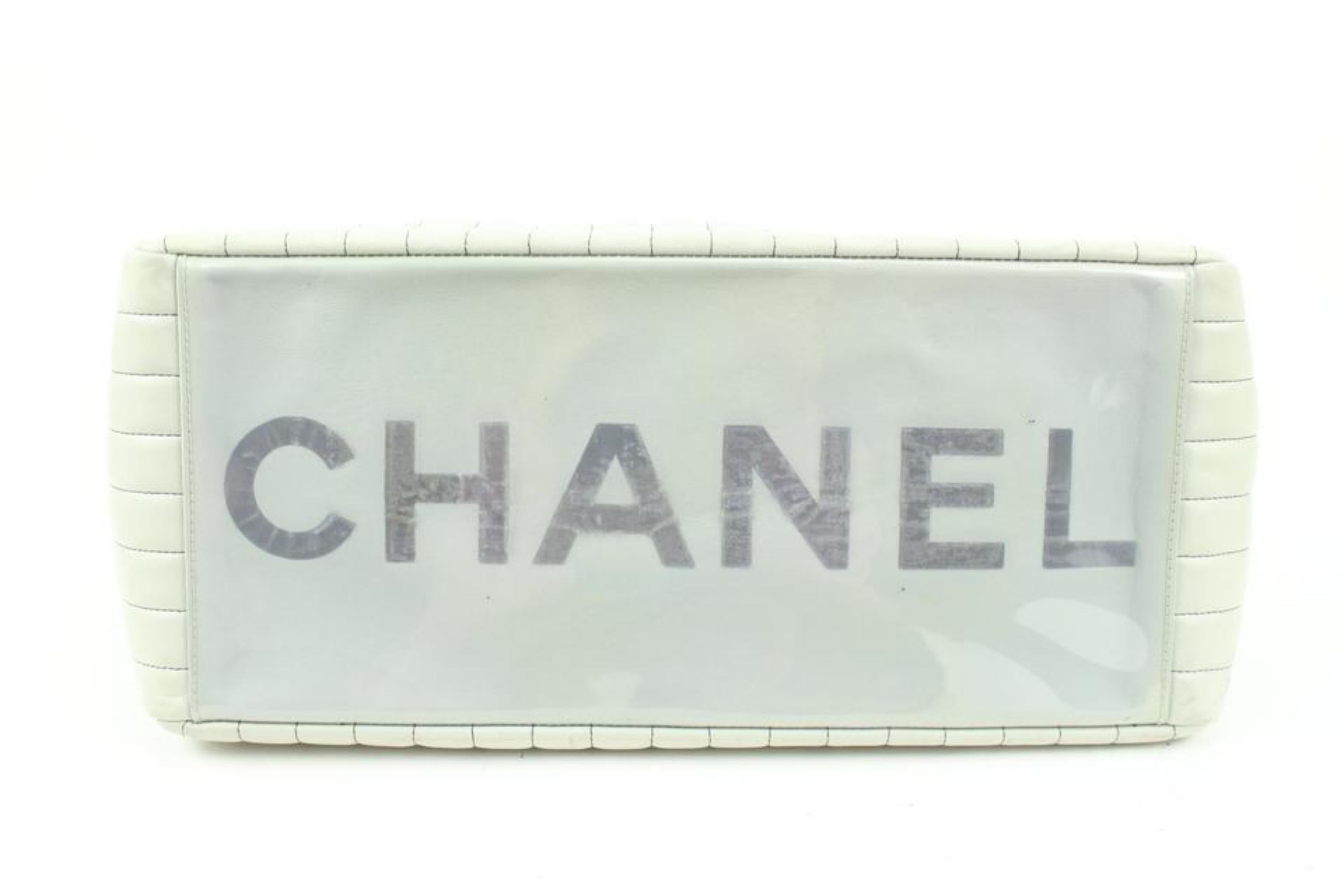 Chanel Ivory Vertical Quilted Lambskin Secret Label Chain Tote 20ca127s For Sale 2
