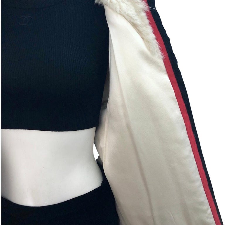 Chanel Ivory White Alpaca Cotton Blend  Black/Red Contrast Trim Jacket  For Sale 4