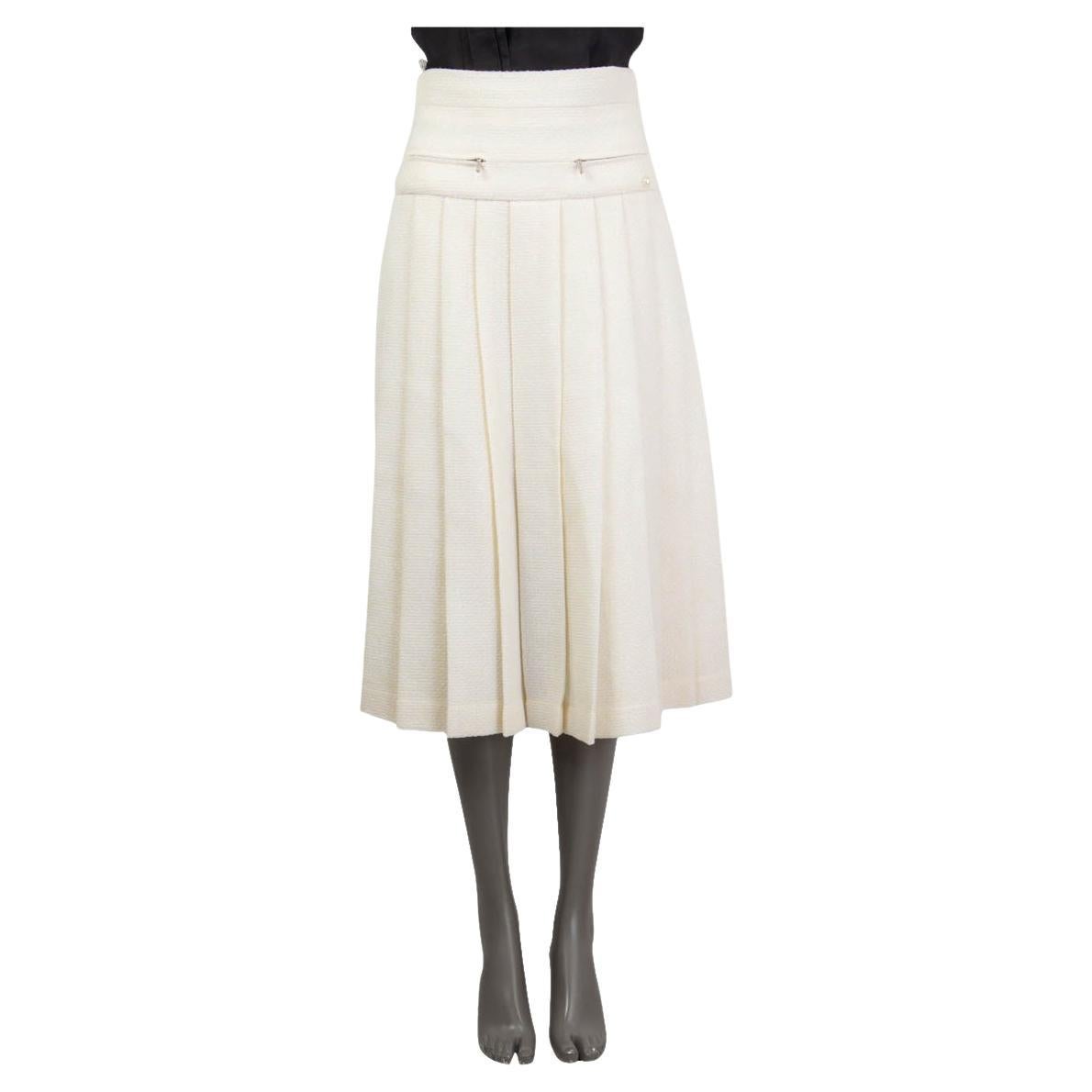 CHANEL ivory wool 2017 PLEATE LUREX HIGH WAISTED MIDI Skirt 36 XS For Sale