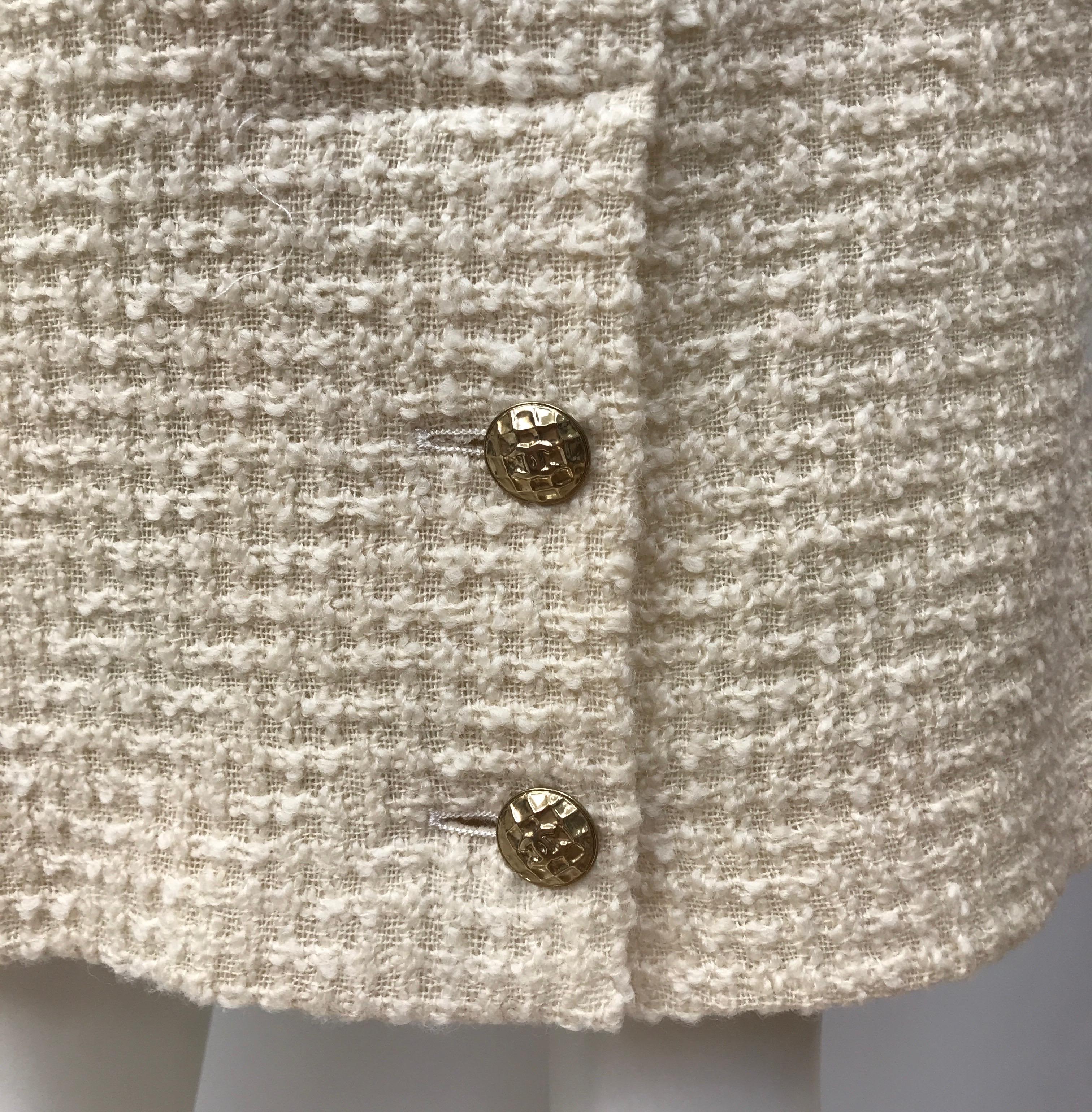 Chanel Ivory Wool Skirt-38 In Excellent Condition In West Palm Beach, FL