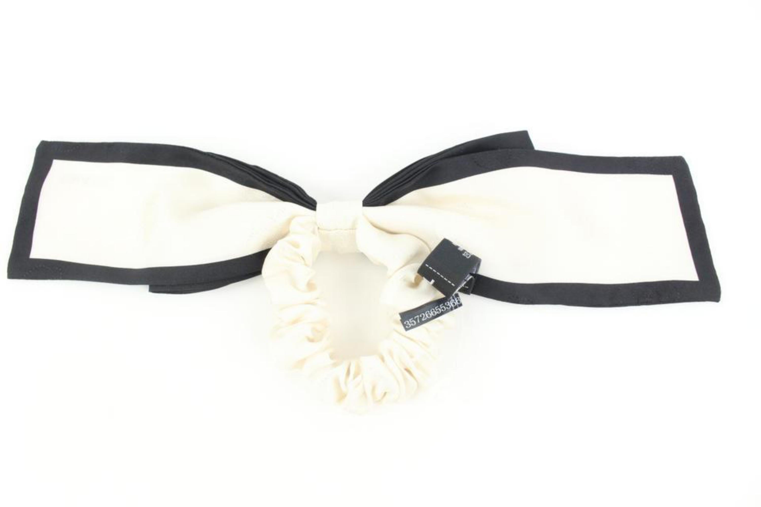 Chanel Ivory x Black Silk Ribbon Hair Tie Scrunchie Barrette 50ck32s In New Condition In Dix hills, NY