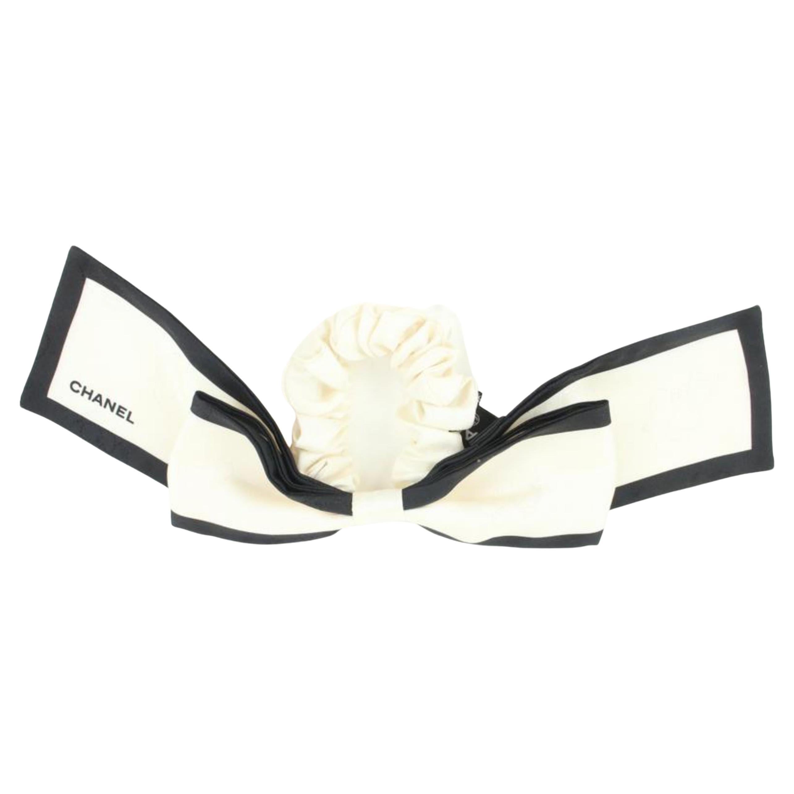 Chanel Ivory x Black Silk Ribbon Hair Tie Scrunchie Barrette 50ck32s at  1stDibs | chanel hair scrunchie