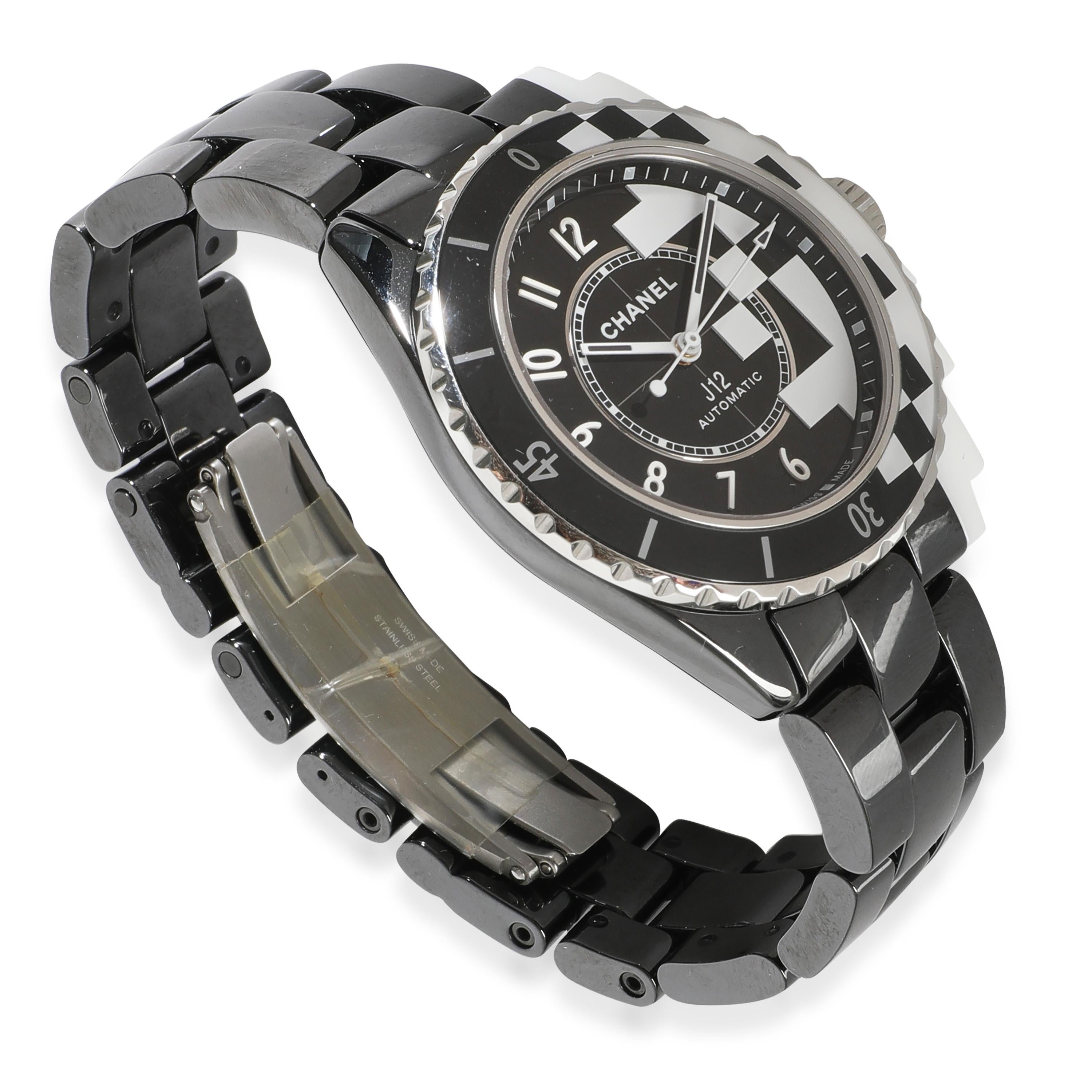 Chanel J-12 Cybernetic H7988 Unisex Watch in  Ceramic In Excellent Condition For Sale In New York, NY