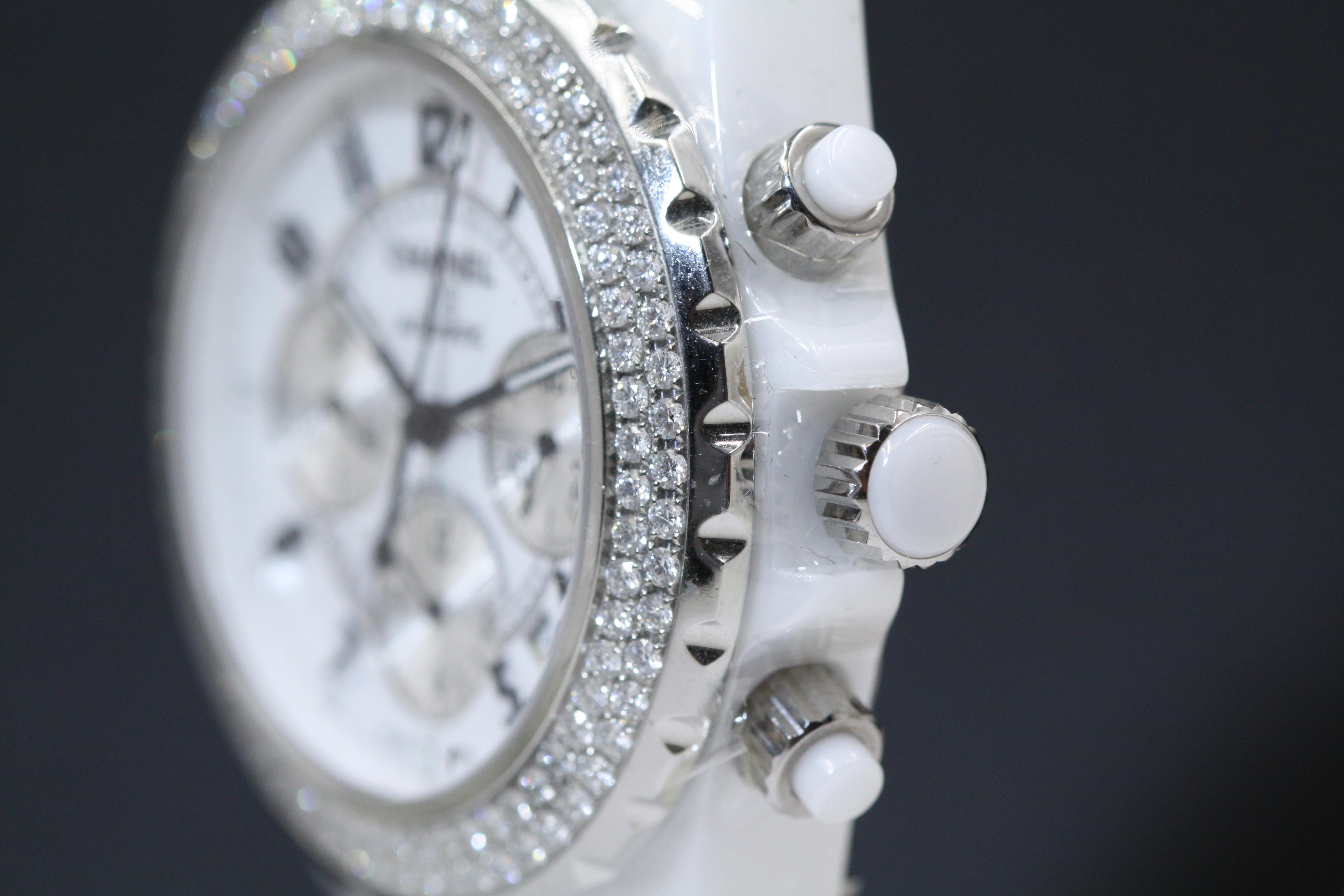 j12 chronograph watch