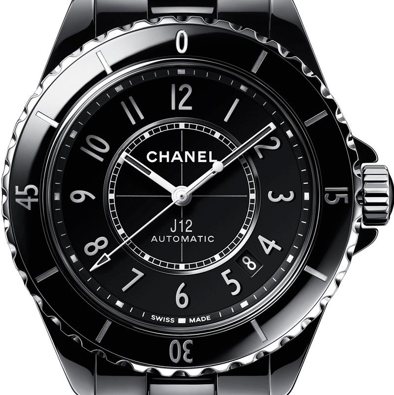 Materials Black ceramic Steel
Case Black highly resistant ceramic and steel case
Bezel Steel unidirectional rotating bezel
Dial Black lacquer dial
Crown Steel screw-down crown with black highly resistant ceramic cabochon
Strap Black highly resistant