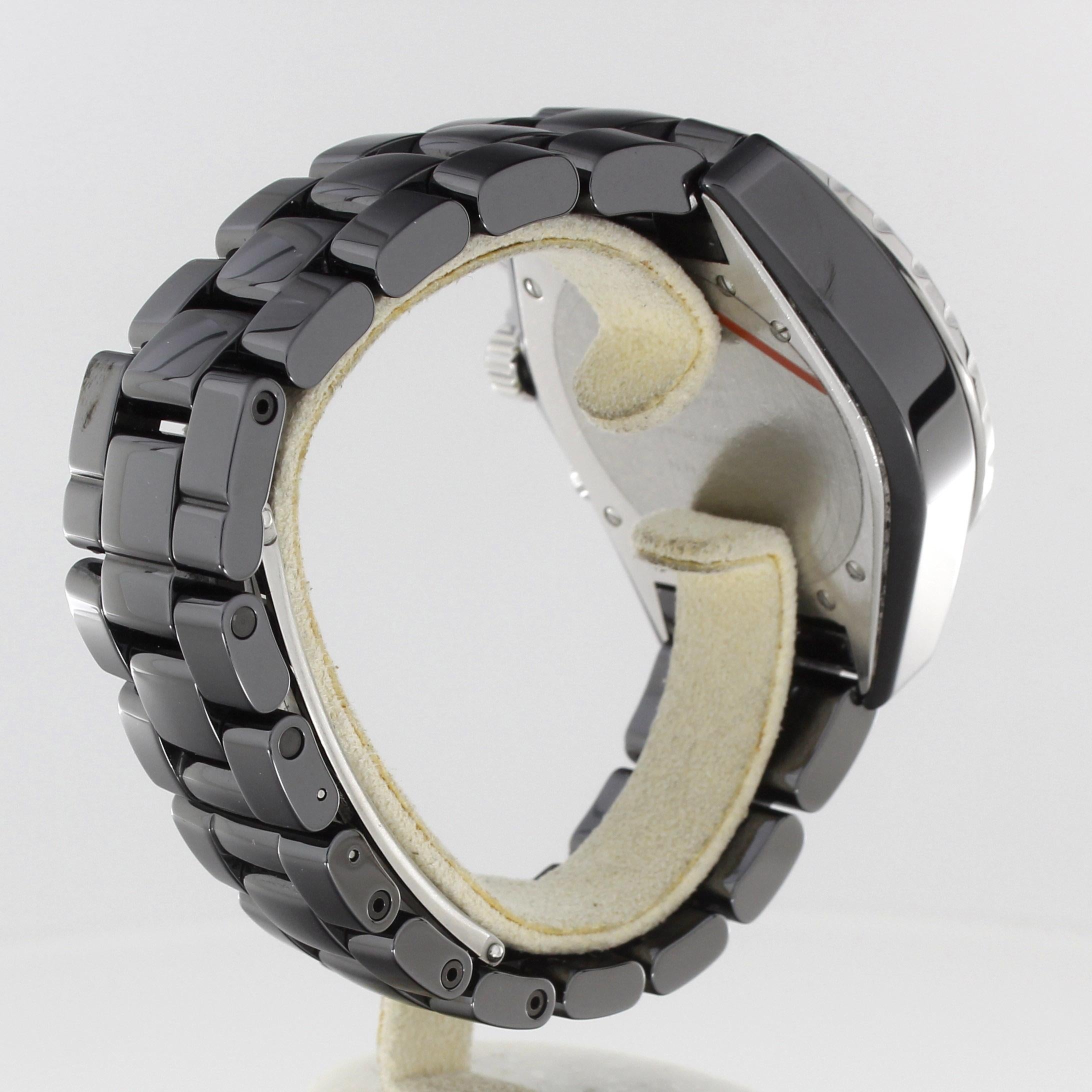 Chanel J12 Chronograph Schwarz Keramik H1178 Automatik-Armbanduhr von 2004 1