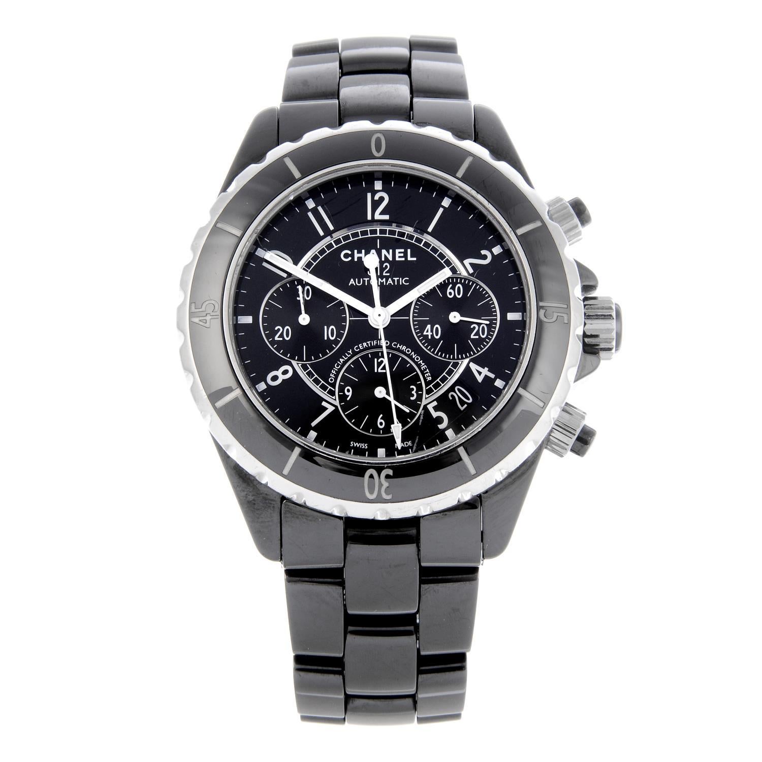 Montre chronographe automatique J12 en acier et céramique noire de Chanel en vente