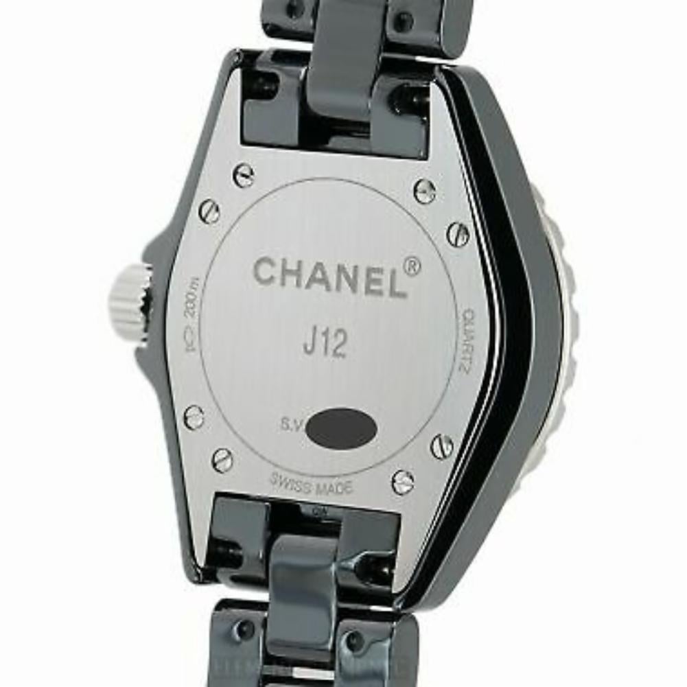 Chanel J12 H0682, Black Dial, Certified and Warranty In Excellent Condition In Miami, FL
