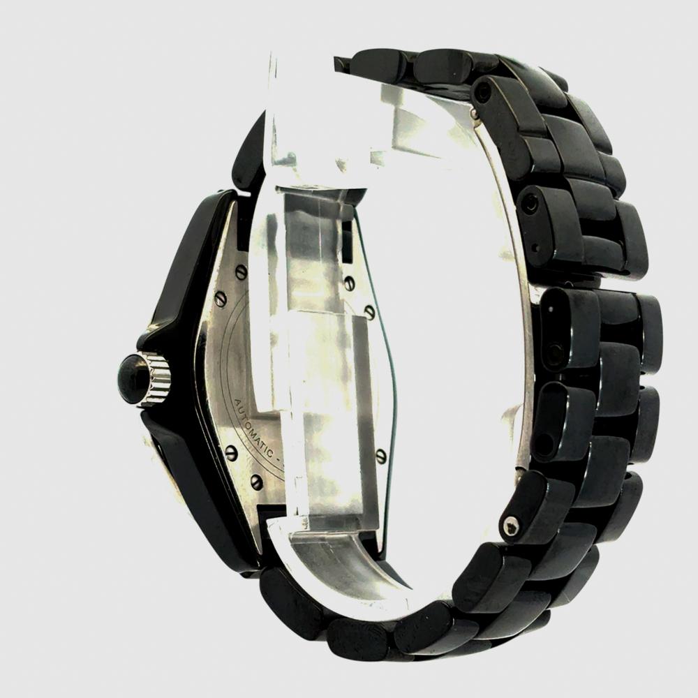 Chanel J12 H0950 Ceramic Watch with 2 Row Diamond Bezel and Black Dial For Sale 4