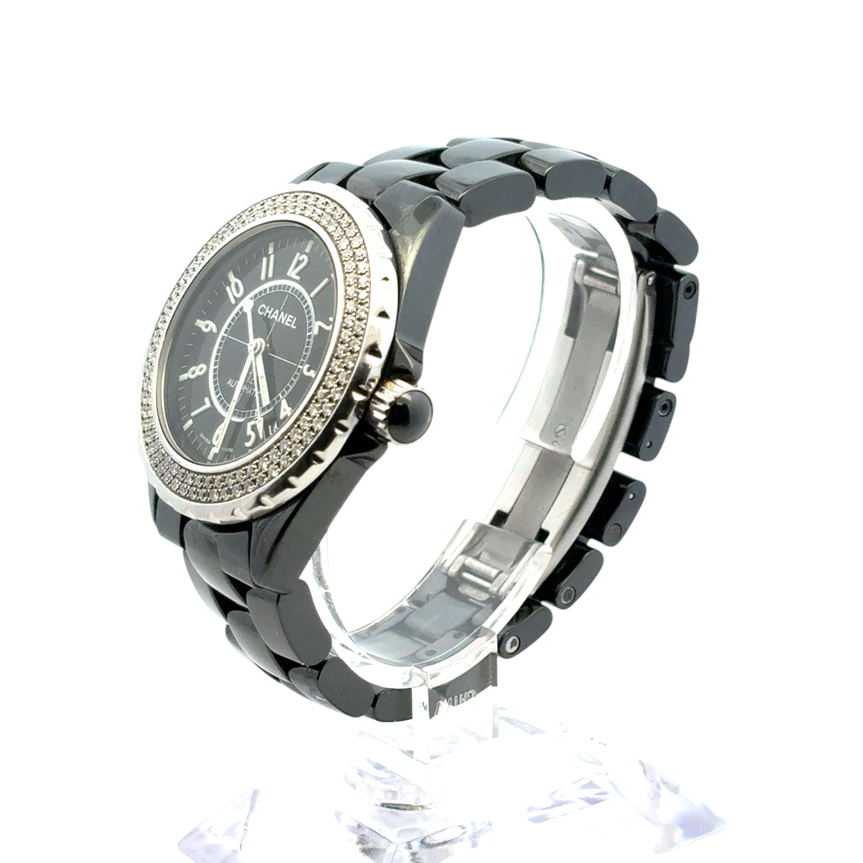 Montre Chanel J12 H0950 en céramique avec lunette à 2 rangs de diamants et cadran noir Unisexe en vente