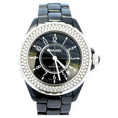 Reloj Chanel J12 H0950 de cerámica con bisel de diamantes de 2 filas y esfera negra