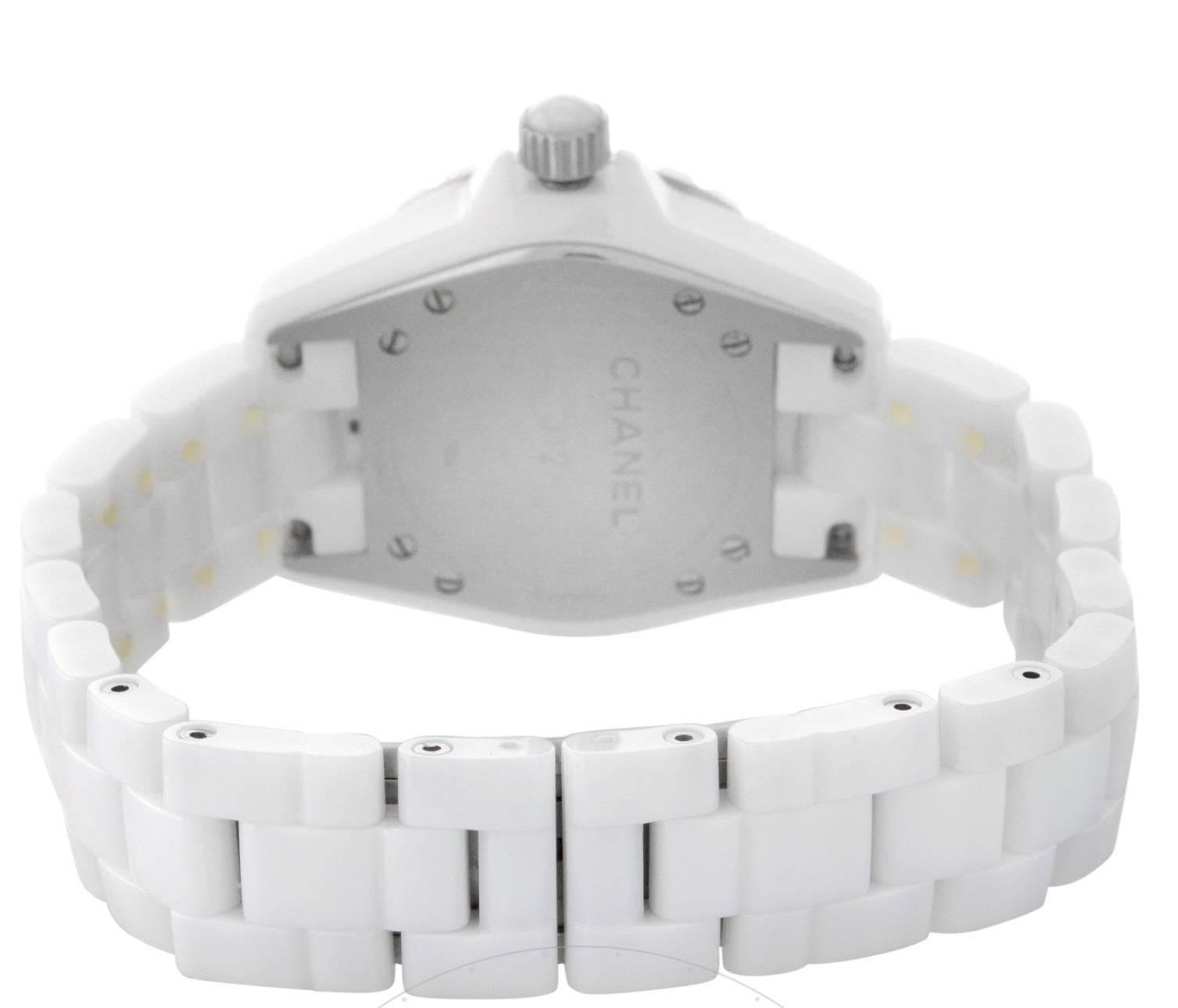 Modern Chanel J12 H1628 Ceramic and Steel Quartz Unisex Watch