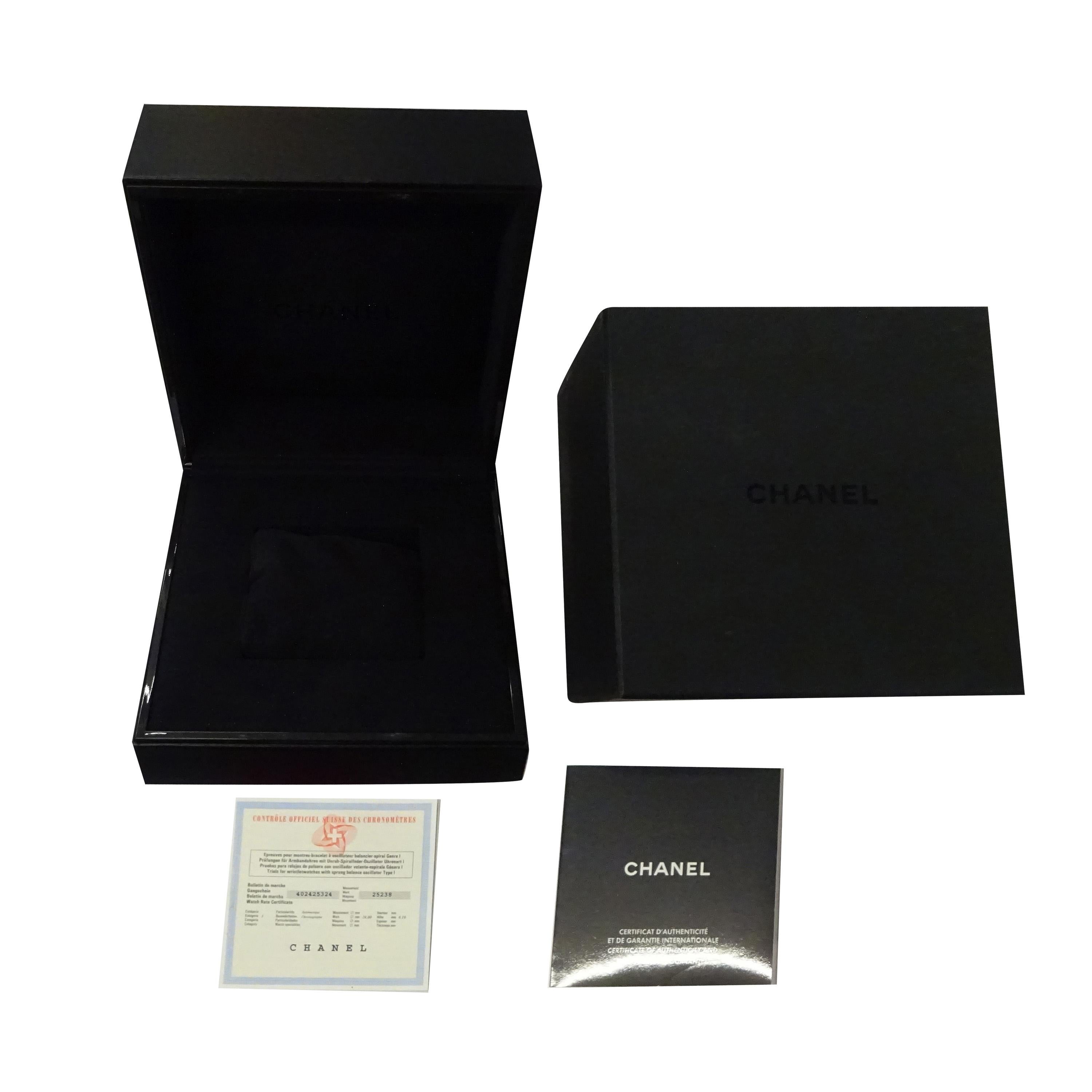 Chanel J12 H1707 Unisex Watch in Stainless Steel/Ceramic 2